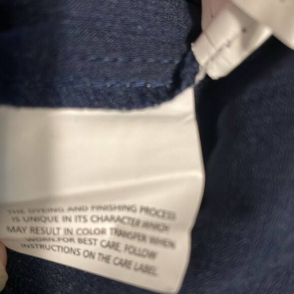 Gloria Vanderbilt Ladies Dress Top, Size Small, Blue,White,Purple Colors, Beaded - Picture 8 of 9